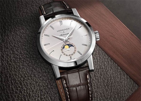 浪琴手表机芯生锈了处理办法集锦(图) 浪琴手表机芯生锈了处理办法集锦(图)