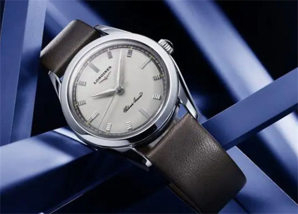 浪琴表壳割手处理办法汇总(图) 浪琴表壳割手处理办法汇总(图)