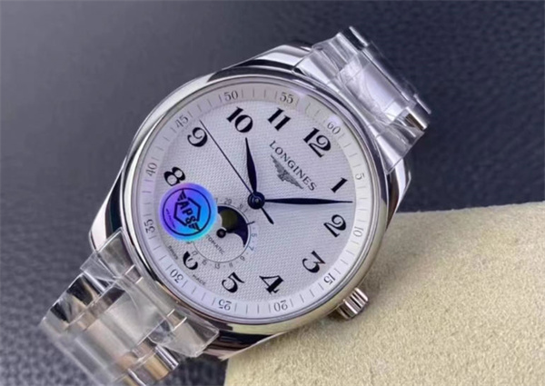 浪琴腕表脏了处理办法是什么(图) 浪琴腕表脏了处理办法是什么(图)