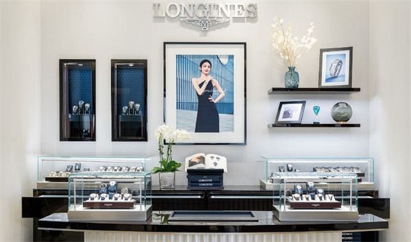 浪琴腕表机芯生锈了处理方法汇总(图) 浪琴腕表机芯生锈了处理方法汇总(图)