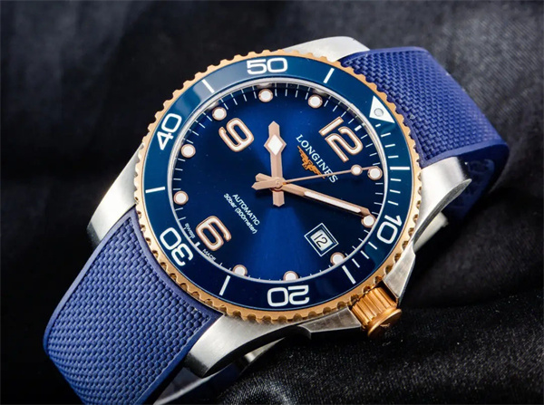 浪琴腕表表带太紧处理办法汇总(图) 浪琴腕表表带太紧处理办法汇总(图)