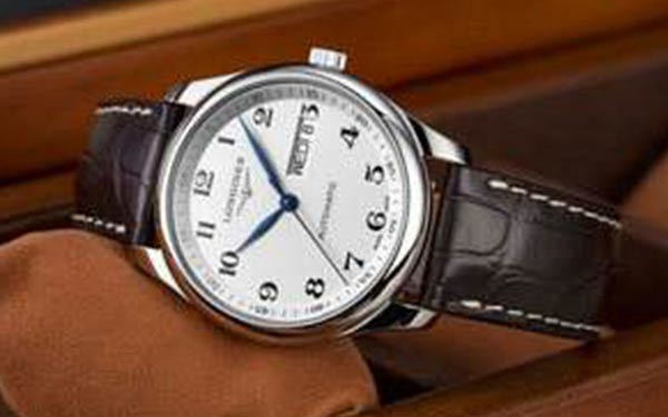 浪琴手表走时不准处理技巧深度解析(图) 浪琴手表走时不准处理技巧深度解析(图)